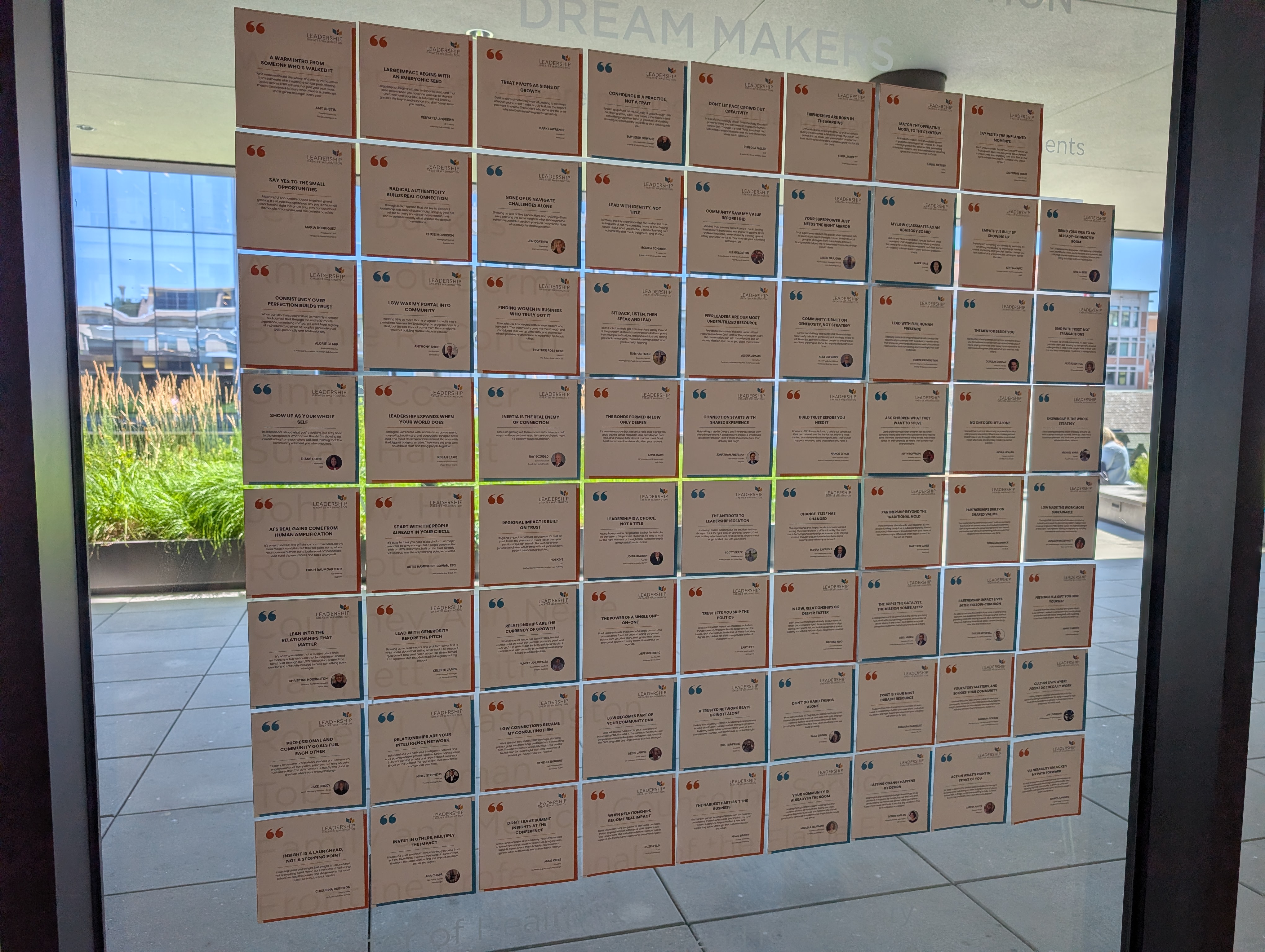 LGW thread-connected story wall